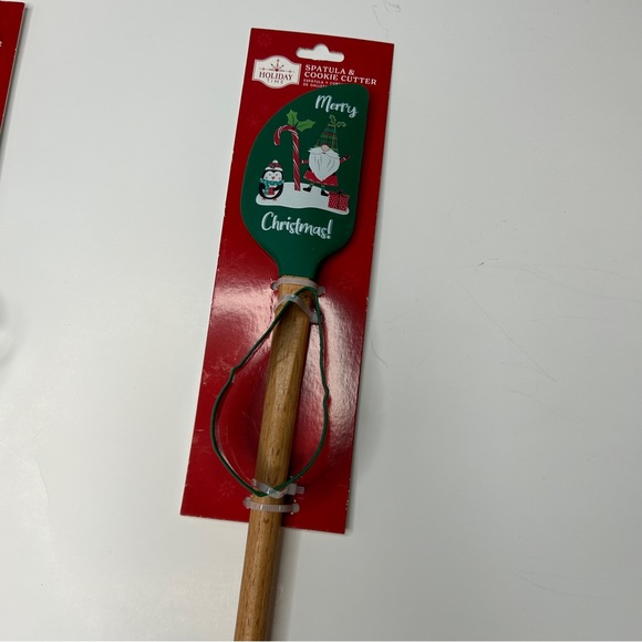 NEW Christmas Spatula & Cookie Cutter Bundle - Picture 8 of 12